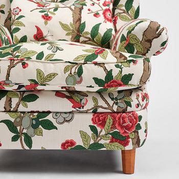 Josef Frank, a pair of armchairs model 336, Firma Svenskt Tenn, 2017.