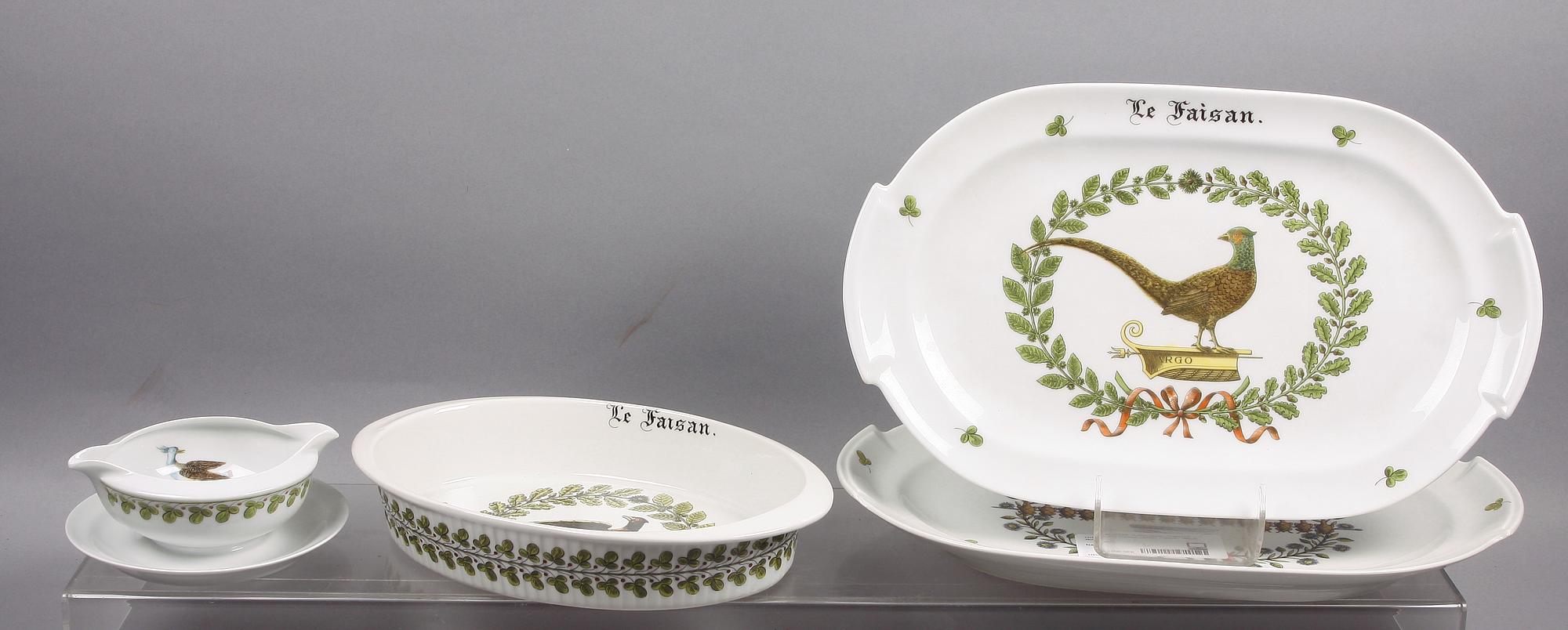 MATSERVIS, 33 delar, porslin, "Chambord", Jacques Lobjoy, D'Auteuil, Limoges, Frankrike, 1980-tal.
