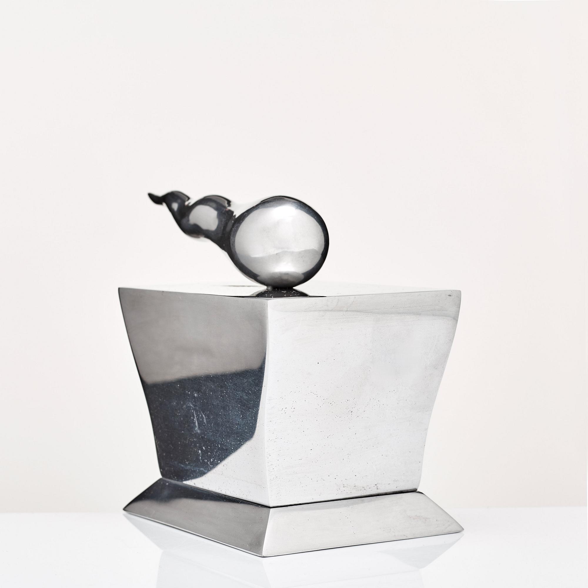 Philippe Starck, "Asahi", skulptur/arkitekturmodell, upplaga 27/500, O.W.O, efter 1986.