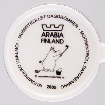 MOOMIN-MUG, porcelain, 'Moomintroll daydreaming', Moomin Characters, Arabia 2005.