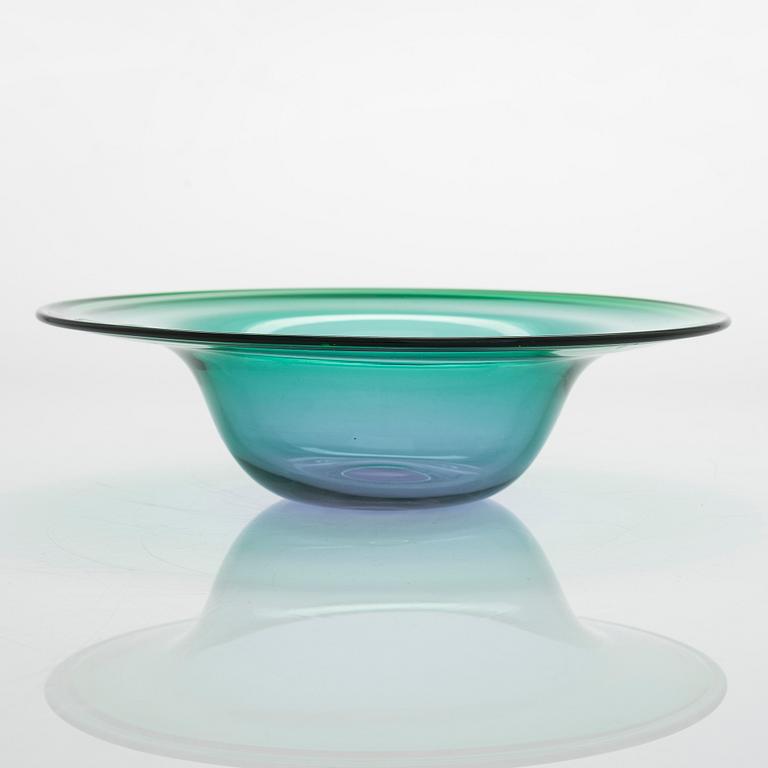 Oiva Toikka, bowl, signed Oiva Toikka, Nuutajärvi, Notsjö.