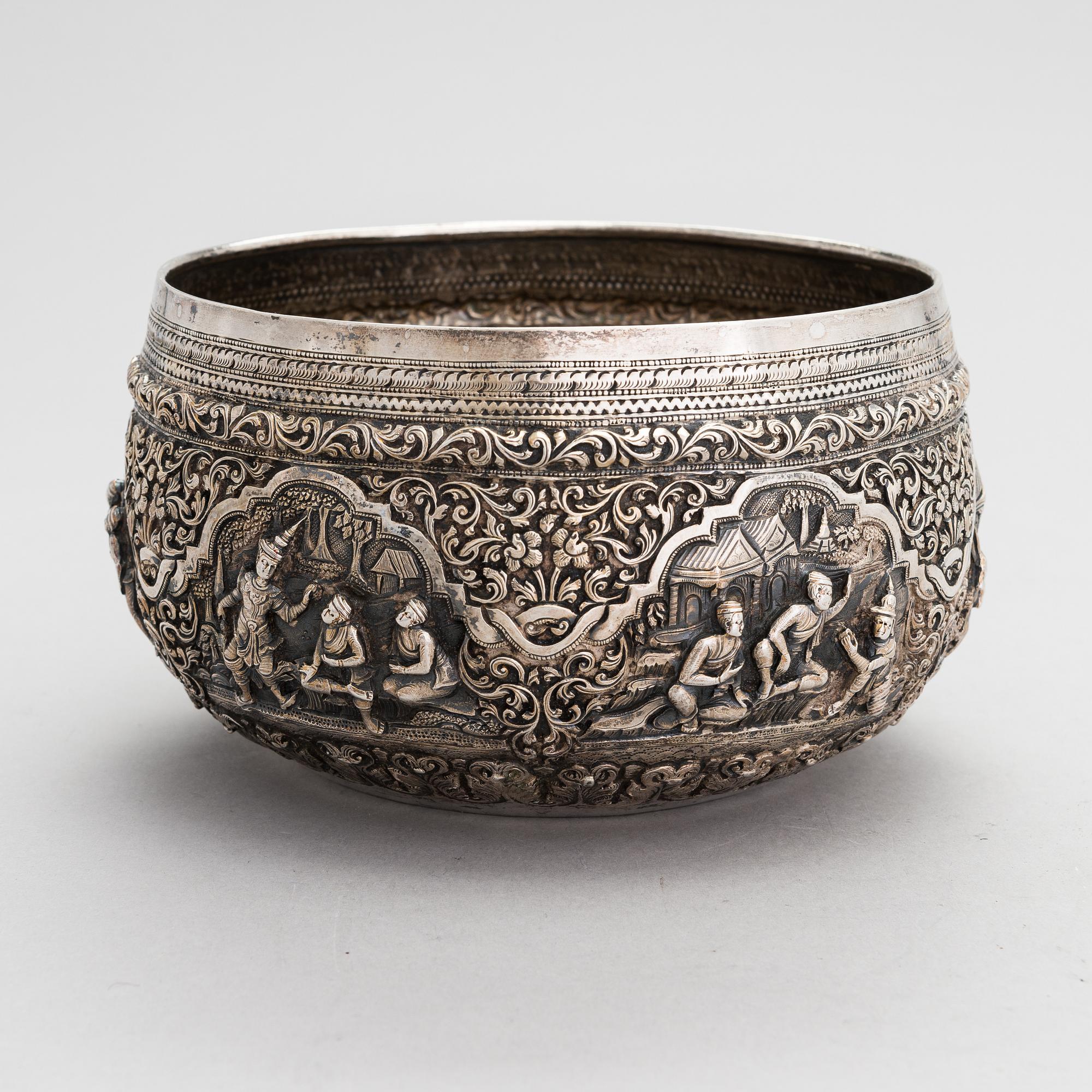A silver bowl from around the turn of the 20th century, presumably from India.
