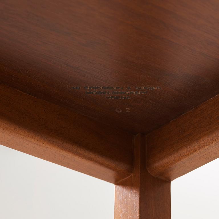 Josef Frank, a mahogany showcase cabinet, Svenskt Tenn, model 2077.