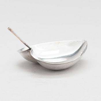 Tapio Wirkkala, a leaf shaped silver bowl, model TW 4, marked TW, Kultakeskus, Hämeenlinna 1962. Design year 1954.