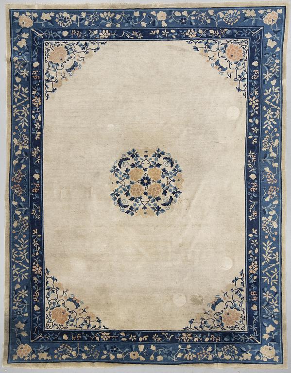 A carpet, an antique Beijing, China, ca 344 x 264 cm.