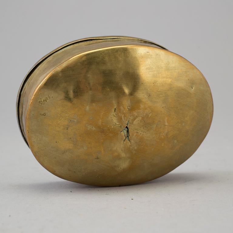 A 17TH CENTURY BRASS BOX.