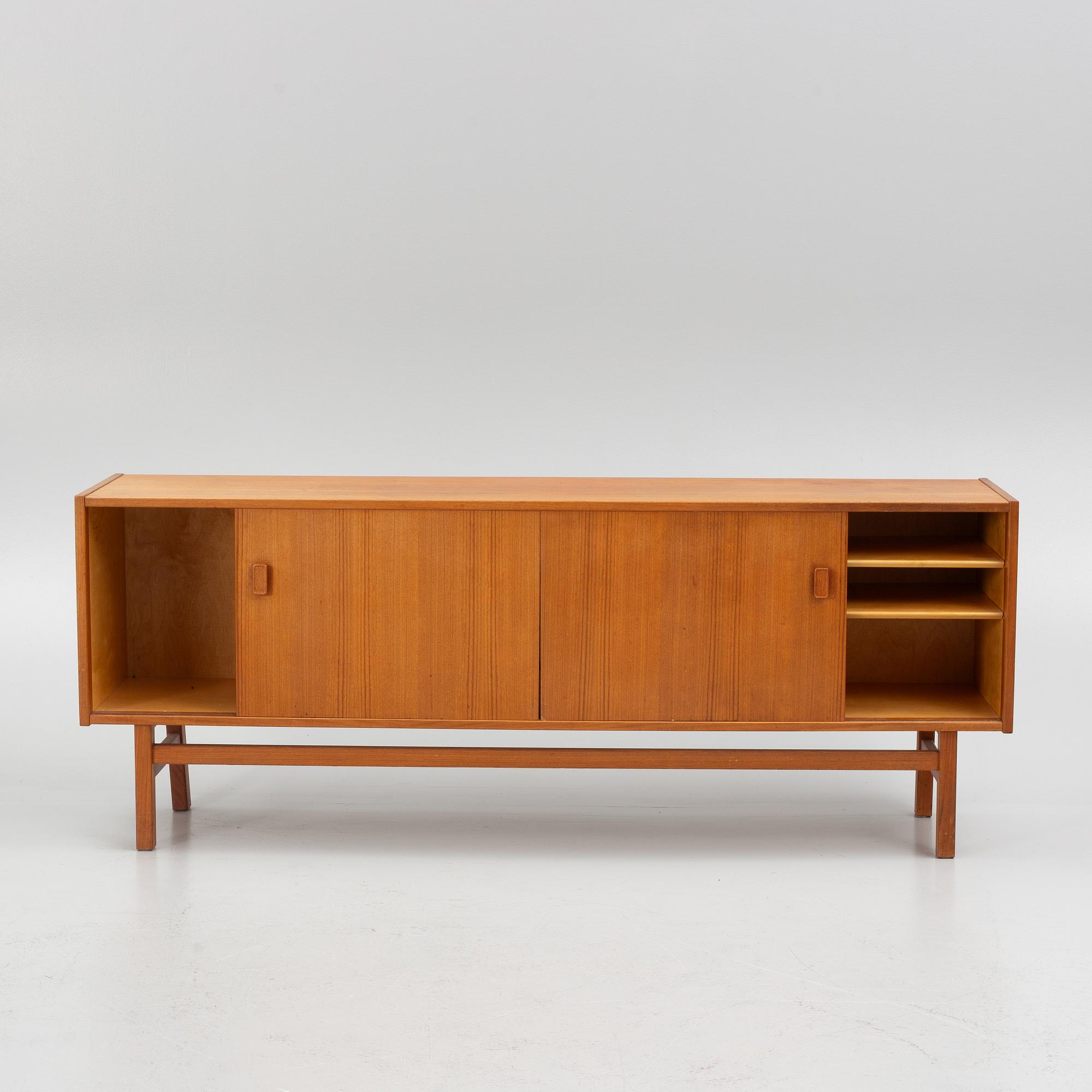 Nils Jonsson, sideboard 