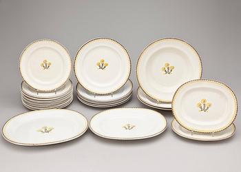 SERVISDELAR, 28 st, flintgods, "Tussilago", Wilhelm Kåge, Gustavsberg, 1932.