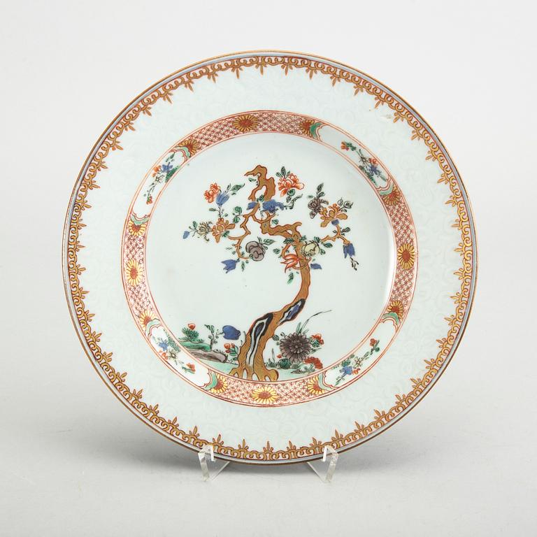 A Chinese Qianlong porcelain plate and dish in famille rose colours.
