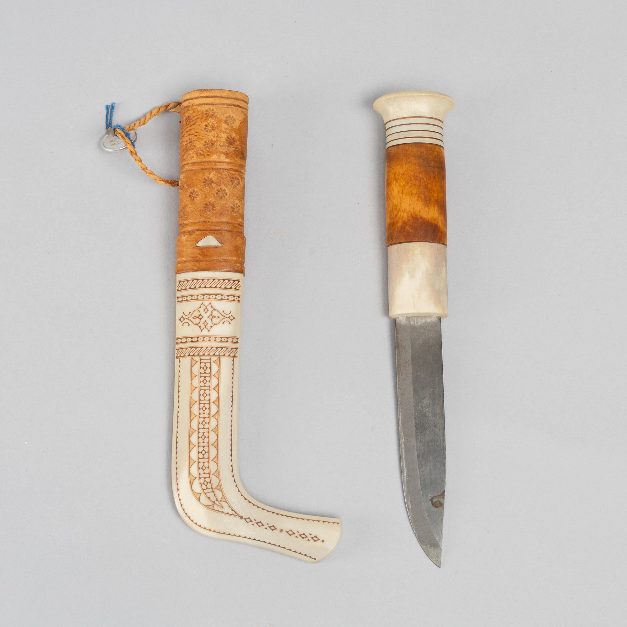 Thore Sunna, a reindeer horn knife.