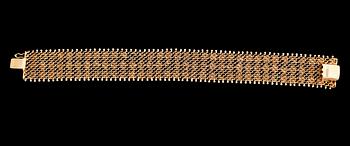 ARMBAND, 18 k guld. Vikt ca 35 g.