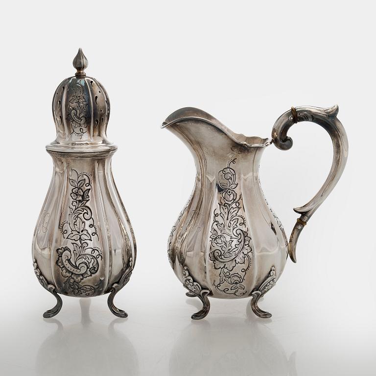 Hugo Grün, sockerruska och kanna, silver, Danmark 1955 och 1961.