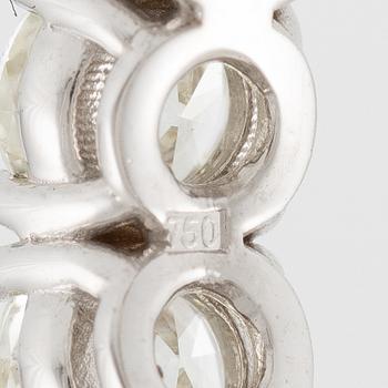 Ring full eternity 18K white gold with brilliant-cut diamonds.