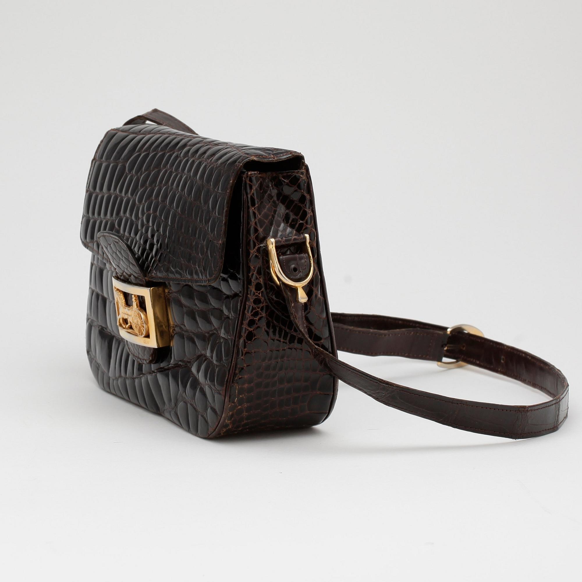 CÉLINE, axelremsväska.