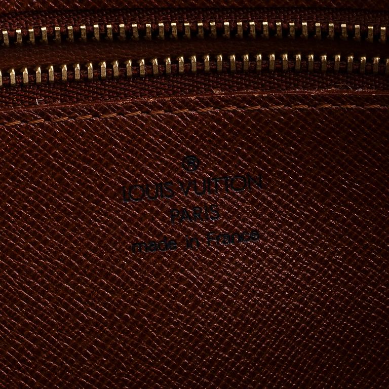 Louis Vuitton, "Trocadero 27", väska.