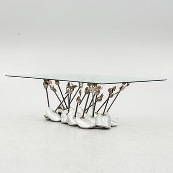 Renaud Vassas, a coffee table.