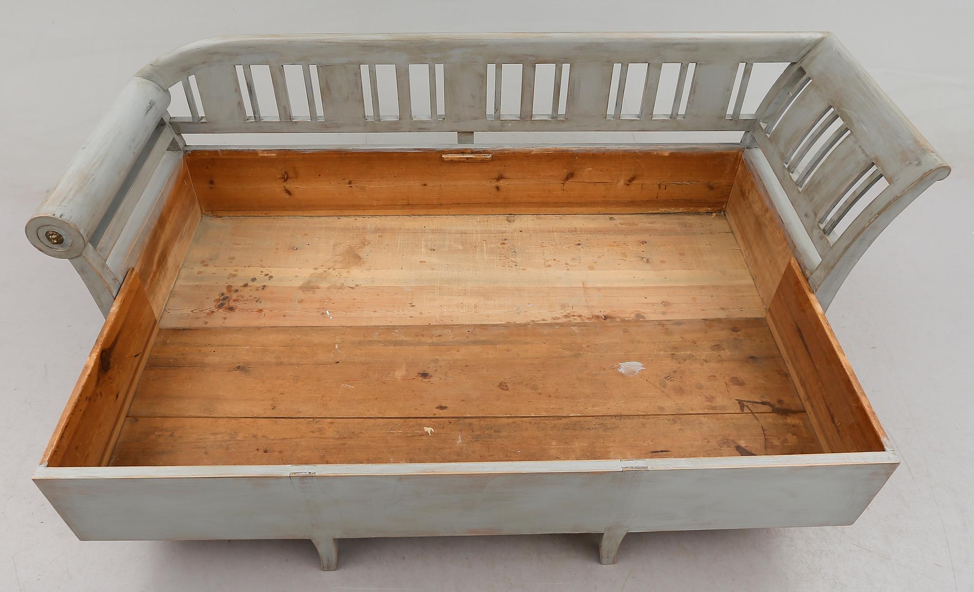 SOFFA / KANAPÉ, 1800-talets mitt.