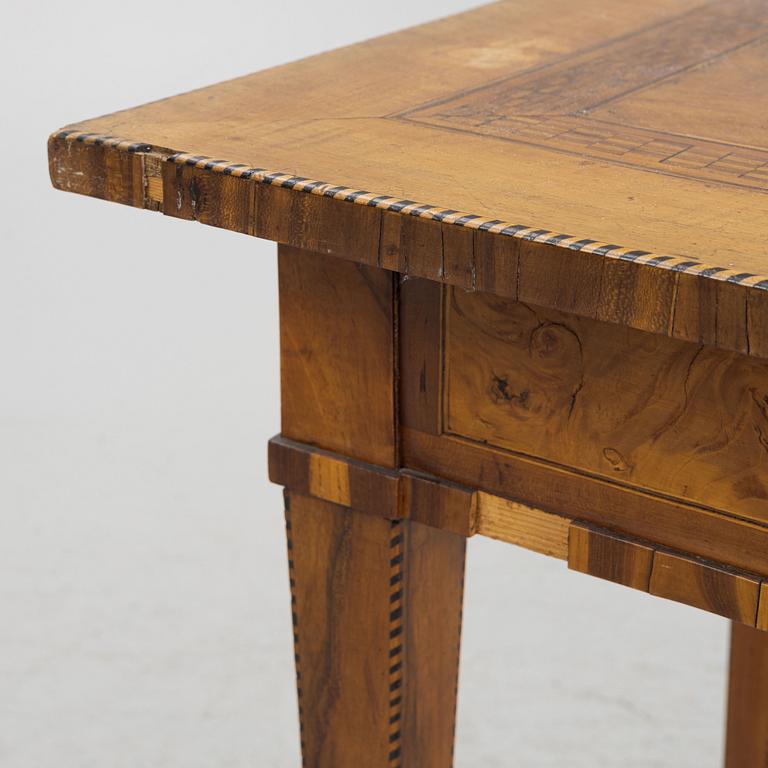 A Late Gustavian table, around 1800.