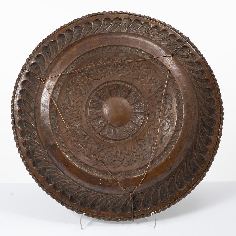 Bricka/presenterfat, koppar, barockstil, 1800-tal.