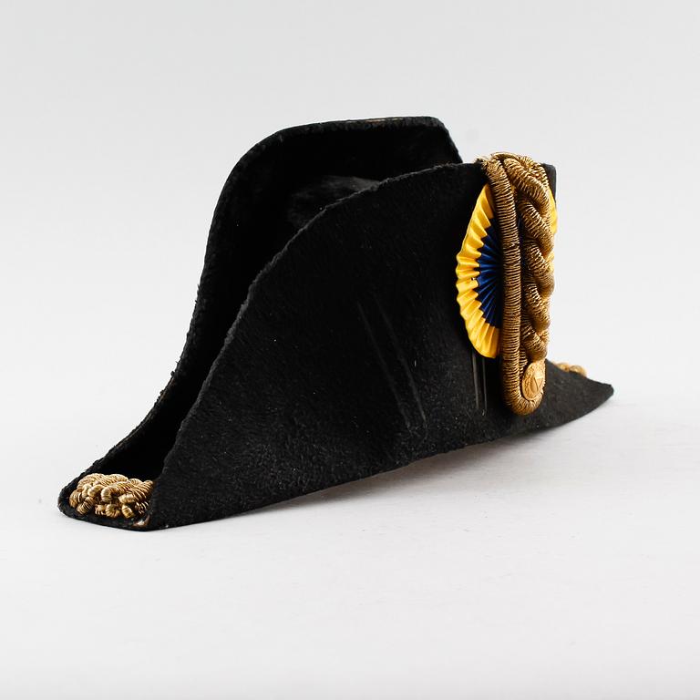 BICORNE, svensk, för ämbetsman, 1800-/1900-tal.