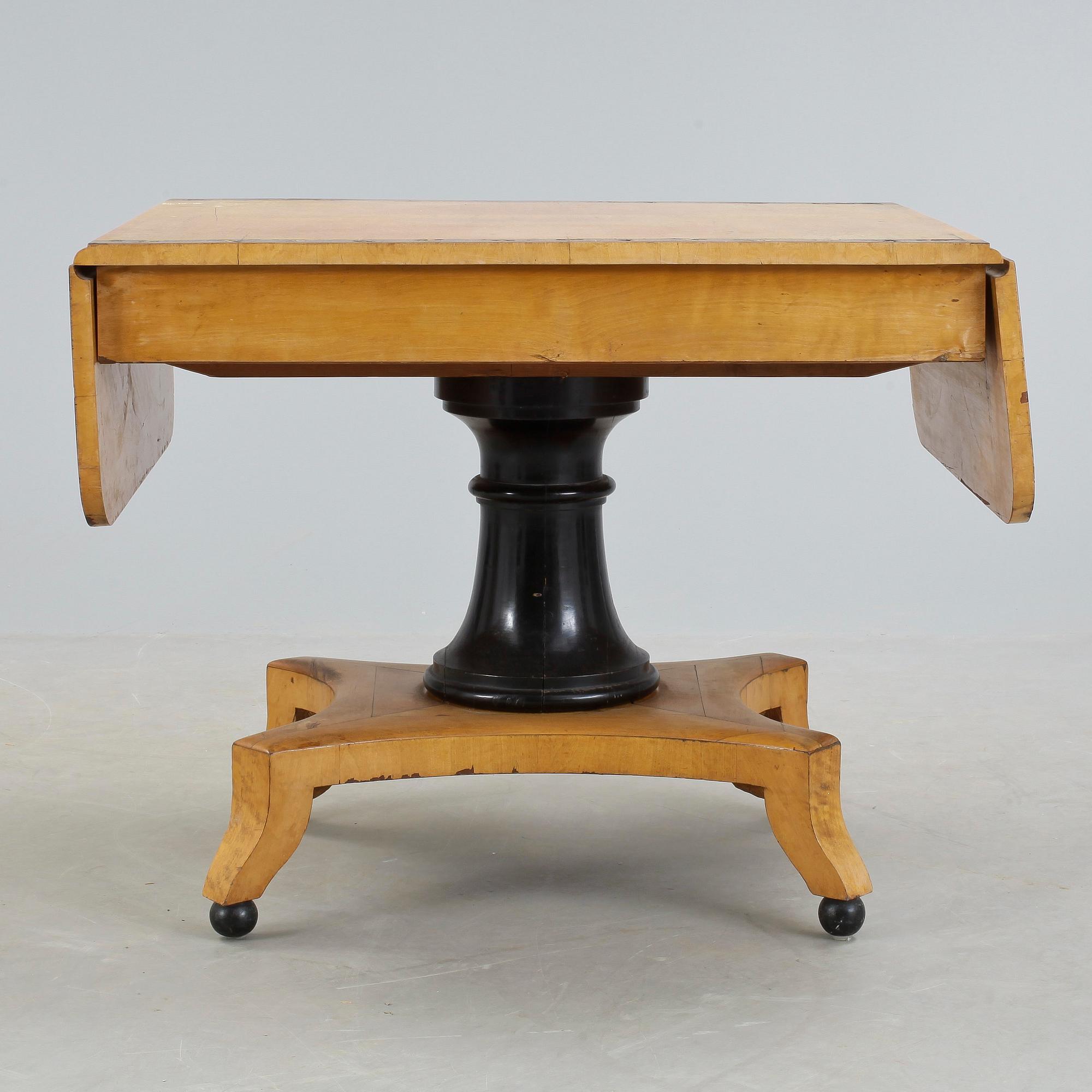 KLAFFBORD, Karl Johan, 1800-talets första hälft.