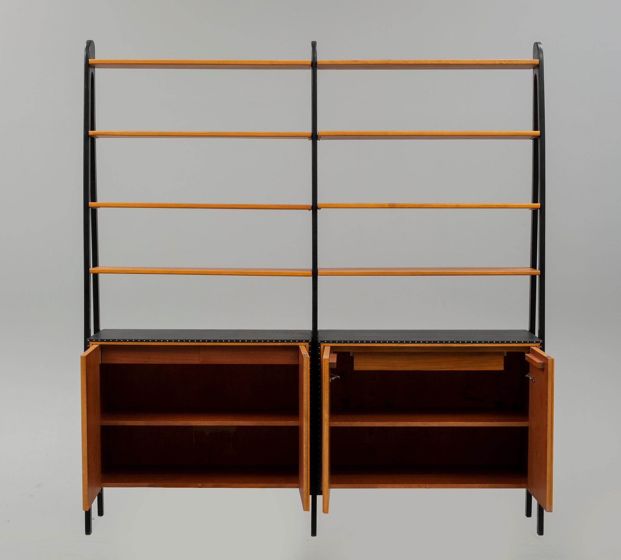 A 1950s bookshelf.