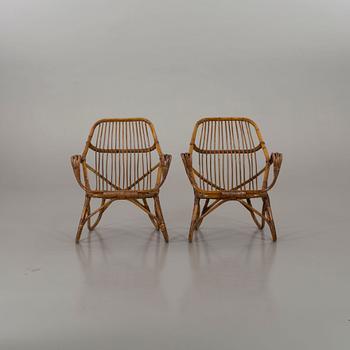 A PAIR OF ARMCHAIRS, end of 20th century.