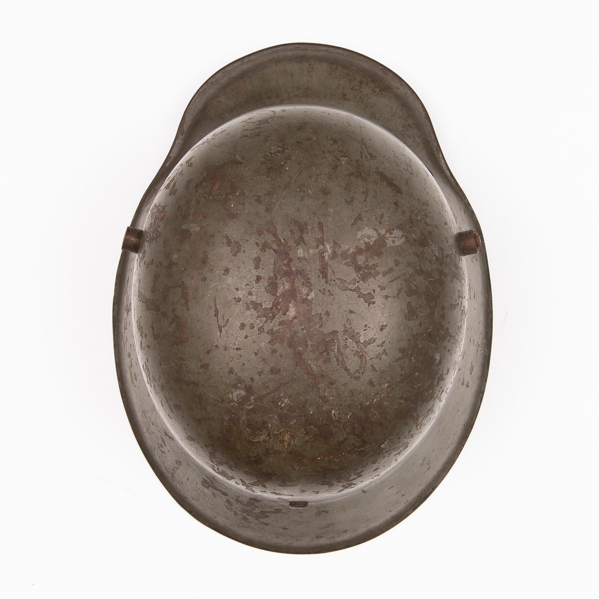 A German/Finnish model 1918 helmet.