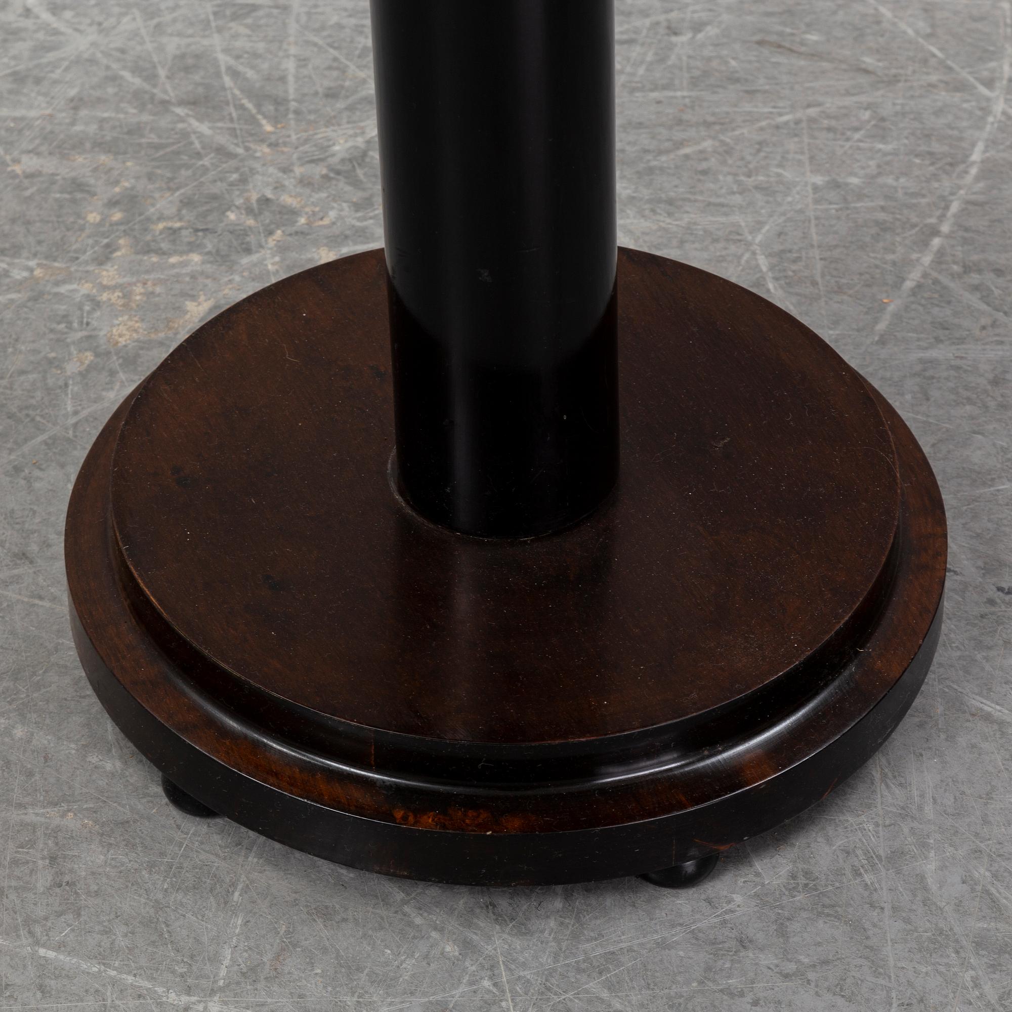GOLVLAMPA MED BORD, 1920-/1930-tal.