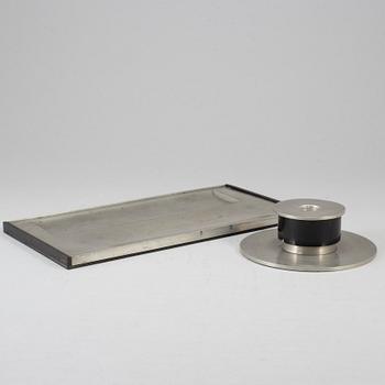 FOLKE ARSTRÖM, two pewter pieces, 1930's.