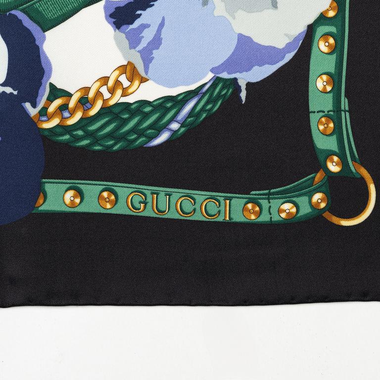 Gucci, a twill silk 'Oshibana' scarf.