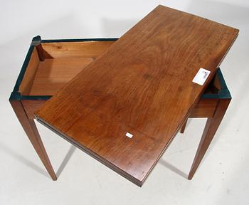 SPELBORD. Sengustaviansk stil, 1900-talets början.