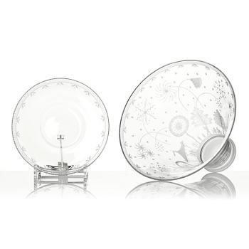 Edward Hald, a Swedish Grace "Fyrverkeri" (Fireworks) engraved glass bowl with a plate, Orrefors, Sweden, 1925, model 248.