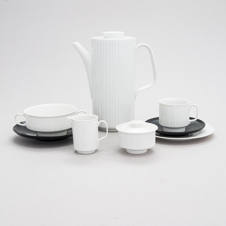 Tapio Wirkkala, a 21-piece 'Variation' porcelain tableware set  for Rosenthal Studio-line, Germany, 1985.