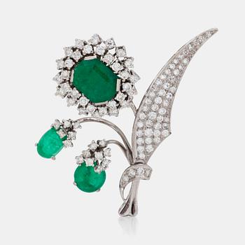 1260. An emerald and diamond brooch. Gothenburg 1975.