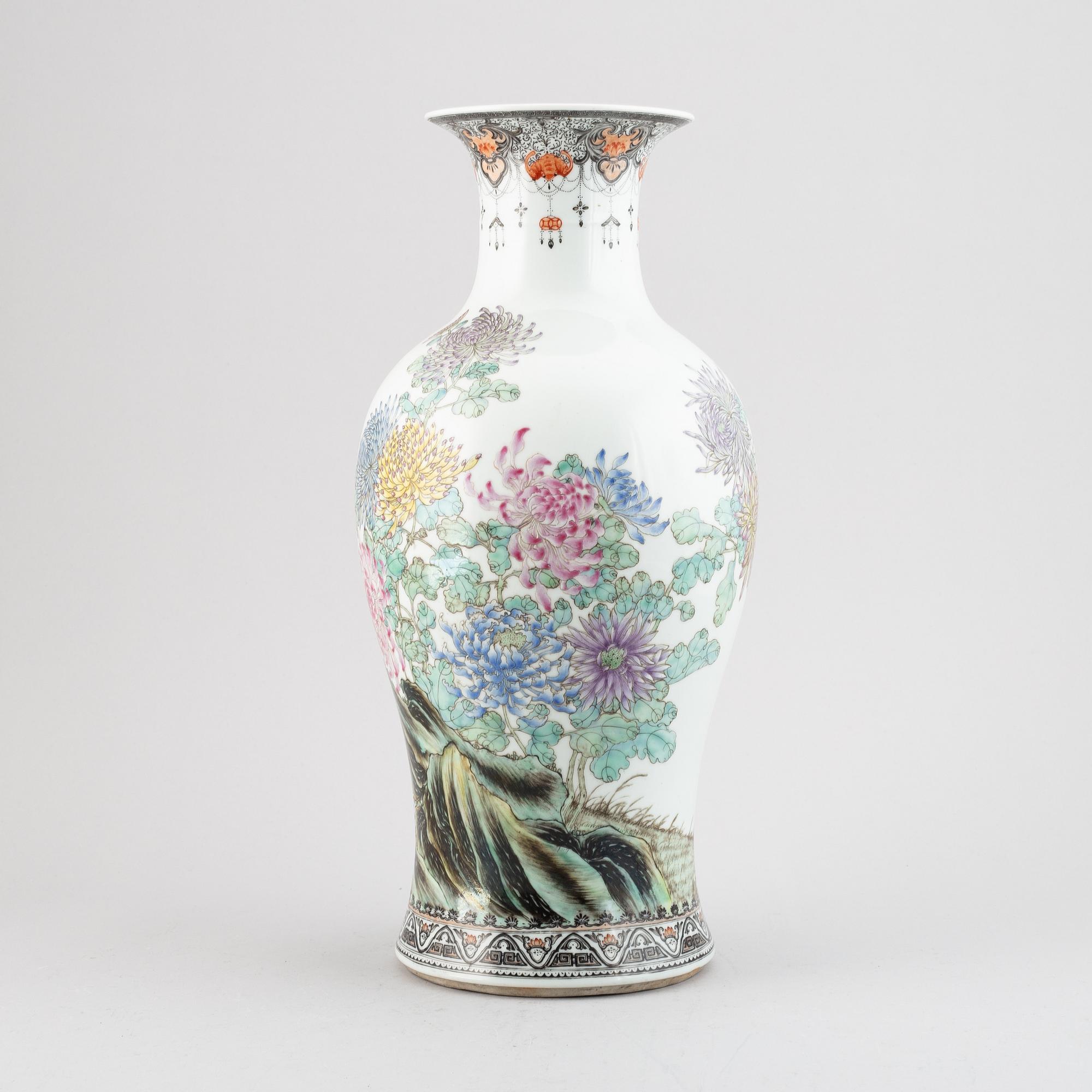 A Chinese famille rose vase, 20th century.