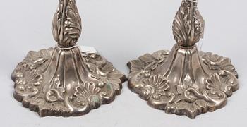 LJUSSTAKAR, ett par. Silver. Möllenborg, Stockholm 1854.