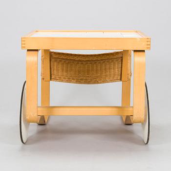 Alvar Aalto, serveringsvagn, modell 900, Artek, Finland, 1970-tal.