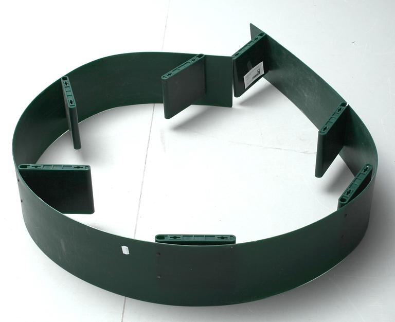 BOKHYLLA, plast, "BOOKWORM", design Ron Arad.