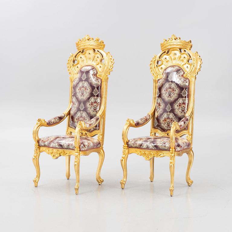 Tronstolar, ett par, barockstil, troligen Italien. 1900-talets slut.
