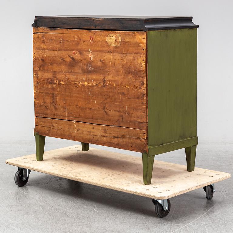 A late 19th century chest of three drawers.
