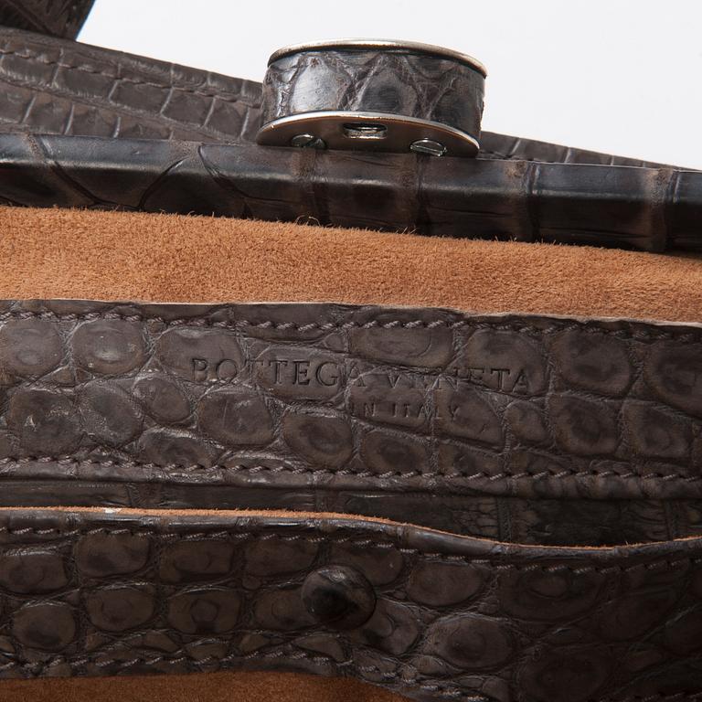HANDVÄSKA. Bottega Veneta.
