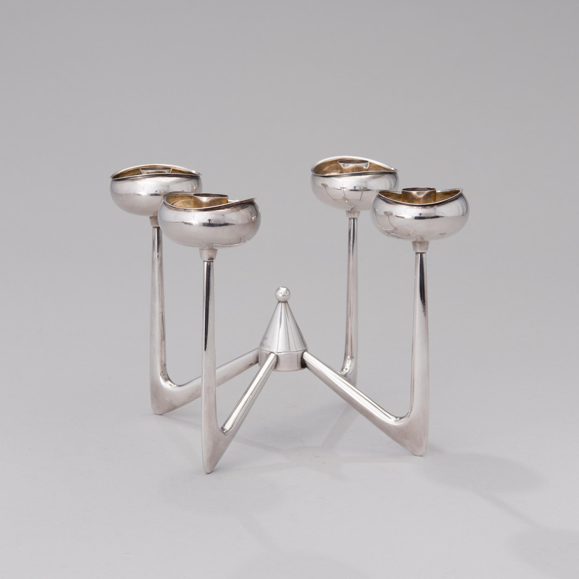 ANNA-GRETA EKER, LJUSSTAKE. 813 silver. Auran kultaseppä Åbo 1965.