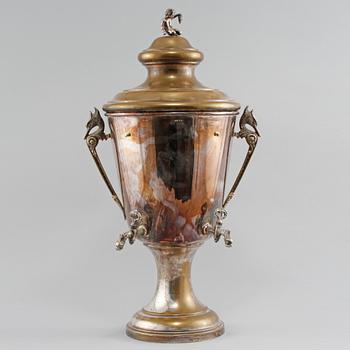 SAMOVAR, nysilver, C.G Hallberg, Stockholm, omkring sekelskiftet 1900.