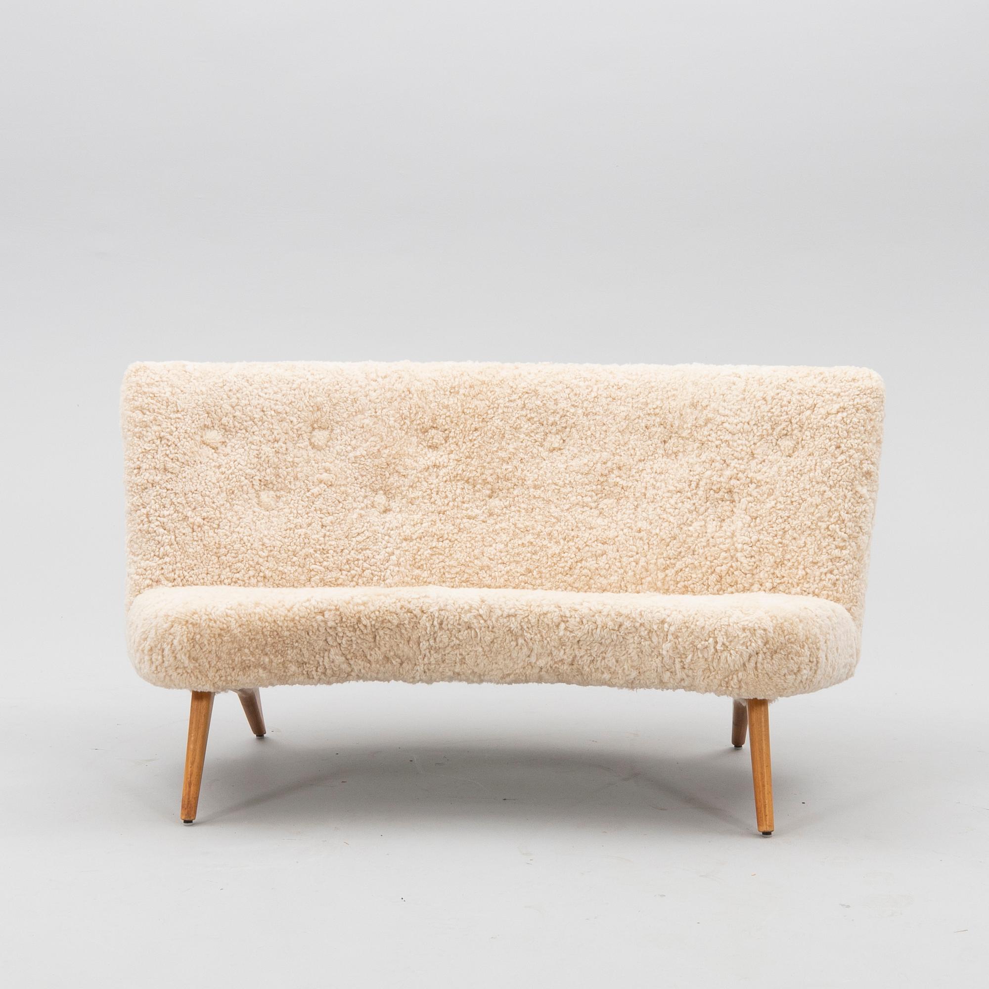 Carl Gustaf Hiort af Ornäs, soffa 1900-talets mitt.