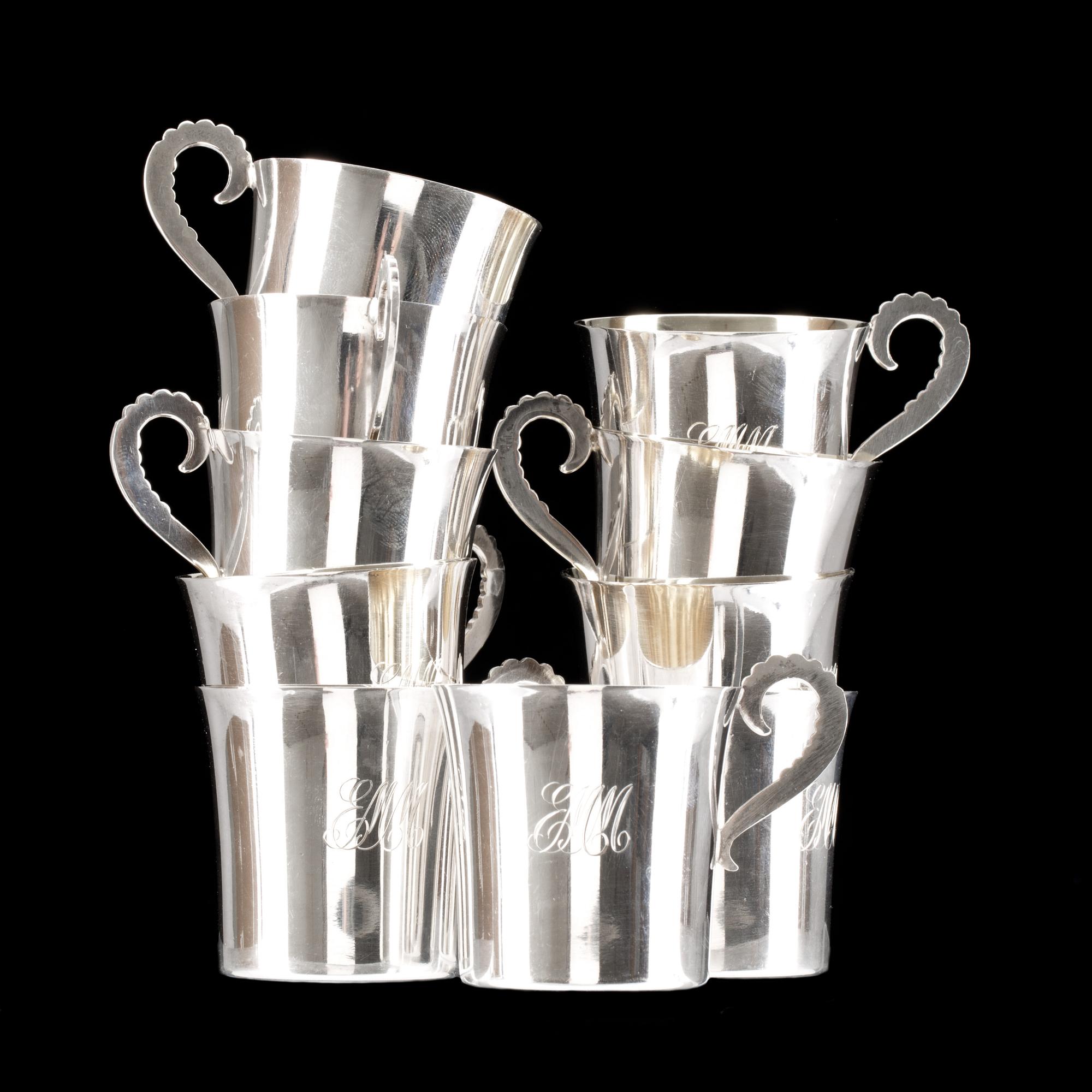 PUNSCHMUGGAR, silver, 10 st. GAB, Stockholm 1947. Vikt ca 300 gr.