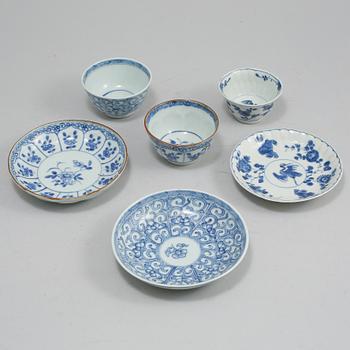 KOPPAR med FAT, 3 st, porslin, Kina, 1700- och 1800-tal.