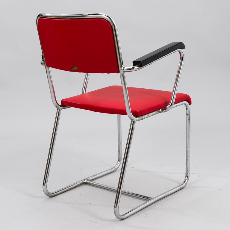A 1930/1940's 'TU-228' arm chair for Heteka Finland.