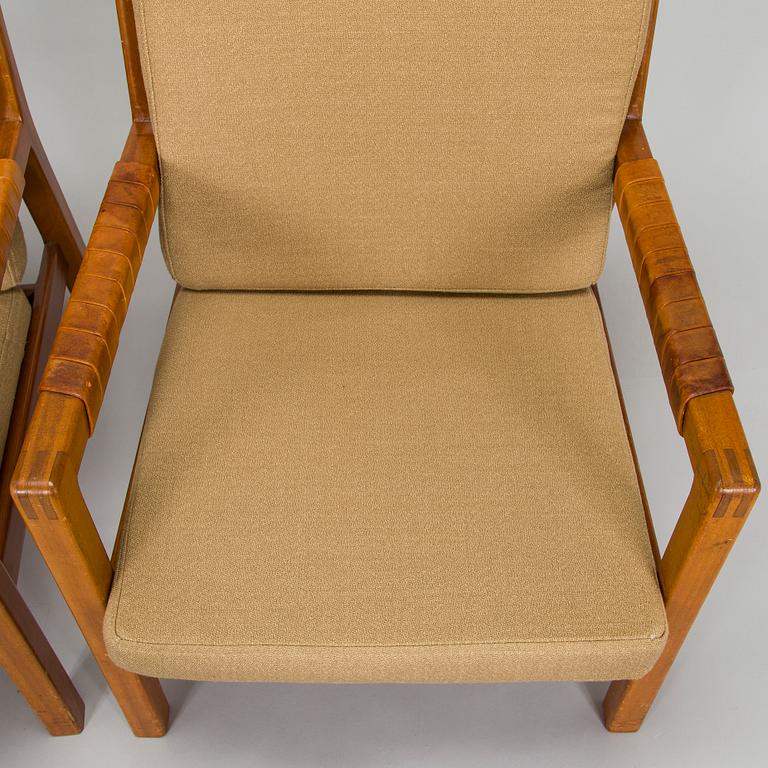 Carl Gustaf Hiort af Ornäs, a pair of late 1950s 'Rialto' open armchairs, Puunveisto Oy - Träsnideri Ab, Finland.
