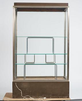 Axel Einar Hjorth, a pair of showcase cabinets, from the fashion boutique Oscar Baeckmans, Nordiska Kompaniet, Stockholm 1929.